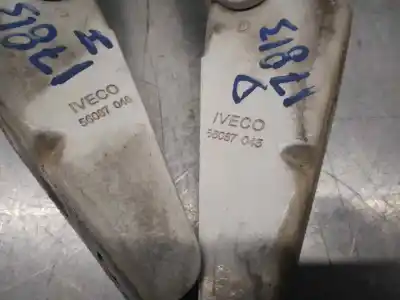 Автозапчасти б/у петля капота за iveco daily iv furgón 35s14 c, 35s14 c/p, 35s14 v, 35s14 v/p, 35c14 v,... ссылки oem iam 56087046  56087045