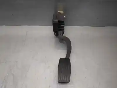 Second-hand car spare part accelerator pedal for opel corsa d (s07) 1.3 cdti (l08 l68) oem iam references 13305804