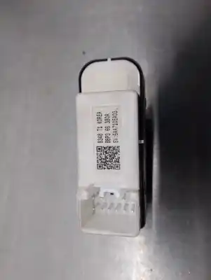 Peça sobressalente para automóvel em segunda mão botão / interruptor elevador vidro traseiro esquerdo por mazda 3 (bl) 1.6 mzr (bl14) referências oem iam bbp36380a  