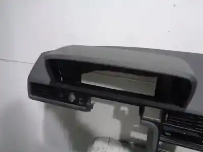 Peça sobressalente para automóvel em segunda mão tablier por renault 18 2.0 referências oem iam 4541463  