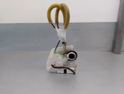 Peça sobressalente para automóvel em segunda mão fechadura da porta traseira direita por mazda 3 (bl) 1.6 mzr (bl14) referências oem iam bbm472310