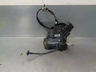 Peça sobressalente para automóvel em segunda mão fechadura da porta traseira direita por ford focus turnier (cb4) 1.6 16v cat referências oem iam 4m5ar26412be