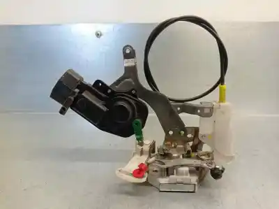 Peça sobressalente para automóvel em segunda mão fechadura da porta dianteira esquerda por citroen c1 1.0 cat (384f) referências oem iam 9135t4