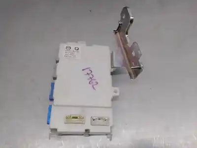 Peça sobressalente para automóvel em segunda mão módulo eletrônico por mazda 3 (bl) 1.6 mzr (bl14) referências oem iam bdb667560g