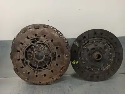 Peça sobressalente para automóvel em segunda mão KIT DE EMBREAGEM por RENAULT MEGANE II BERLINA 3P  Referências OEM IAM 7701477695  324036310