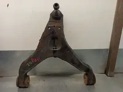 Tweedehands auto-onderdeel linker onderste ophang arm voor iveco daily iv furgón 35s14 c, 35s14 c/p, 35s14 v, 35s14 v/p, 35c14 v,... oem iam-referenties 500334717