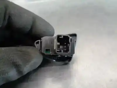 Second-hand car spare part left front power window switch for ford ka (ru8) 1.2 oem iam references e30583  1571422