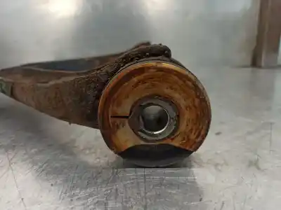 Pezzo di ricambio per auto di seconda mano braccio sospensione superiore anteriore destro per iveco daily iv furgón 35s14 c, 35s14 c/p, 35s14 v, 35s14 v/p, 35c14 v,... riferimenti oem iam 500379802  