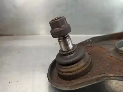 Pezzo di ricambio per auto di seconda mano braccio sospensione superiore anteriore destro per iveco daily iv furgón 35s14 c, 35s14 c/p, 35s14 v, 35s14 v/p, 35c14 v,... riferimenti oem iam 500379802  
