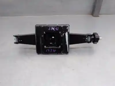 Pièce détachée automobile d'occasion cric hydraulique pour mercedes-benz clase a (w169) 1.5 cat références oem iam a1685830715  