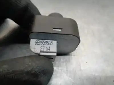 Second-hand car spare part rearview side mirror switch for audi a3 (8p) 2.0 tdi oem iam references 8e0959565  