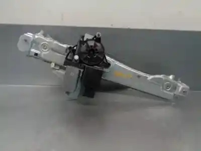 Peça sobressalente para automóvel em segunda mão elevador de vidros traseiro esquerdo por citroen c3 iii (sx) 1.2 vti 82 referências oem iam 9813093680