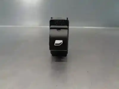 Peça sobressalente para automóvel em segunda mão botão / interruptor elevador vidro traseiro direito por citroen c3 iii (sx) 1.2 vti 82 referências oem iam 96762292zd