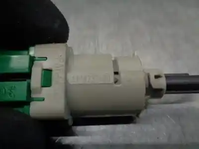 Second-hand car spare part switch for citroen c3 / c3 origin iii (sx) 1.2 vti 82 oem iam references 9818232480  