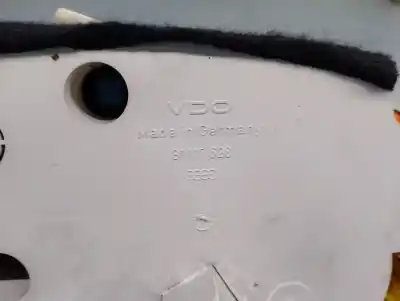 Pièce détachée automobile d'occasion compteur de vitesse tableau de bord pour audi 80/90 (893) 2.3 20v cat (7a) références oem iam 81117628  437204005035