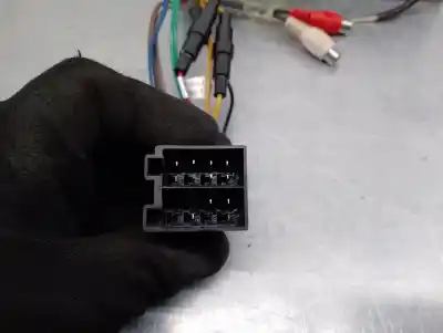 Second-hand car spare part audio system / radio cd for opel vectra b berlina 1.6 16v oem iam references 121002666  