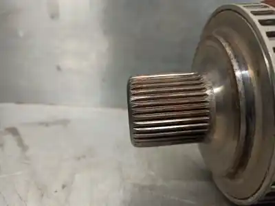 Автозапчасти б/у задняя левая трансмиссия за audi a4 b6 avant (8e5) 2.5 tdi quattro ссылки oem iam 8e0501203k  