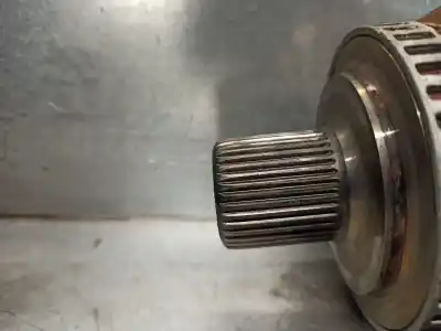 Автозапчастина б/у трансмісія задня права для audi a4 b6 avant (8e5) 2.5 tdi quattro посилання на oem iam 8e0501203k  