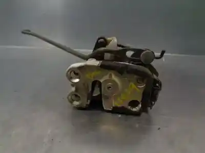 Second-hand car spare part left front door lock for hyundai atos (mx) gls oem iam references 8131002010