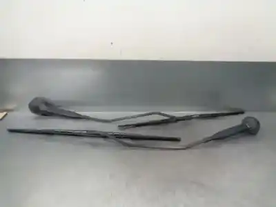 Piesă de schimb auto la mâna a doua brat ștergãtor fațã dreapta pentru smart coupe básico (45kw) referințe oem iam 0001221v005