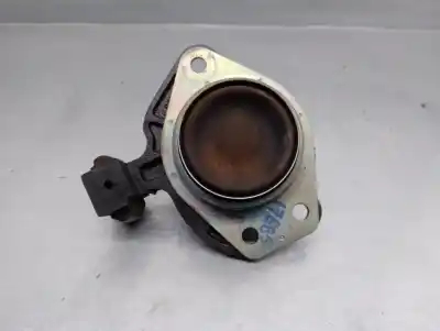 Pièce détachée automobile d'occasion support moteur pour renault safrane (b54) 2.2 turbodiesel références oem iam 7700431072  7700833302