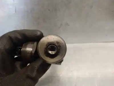 Gebrauchtes Autoersatzteil injektor zum volkswagen golf v plus (1kp) 1.9 oem-iam-referenzen 038130073ag  0414720215