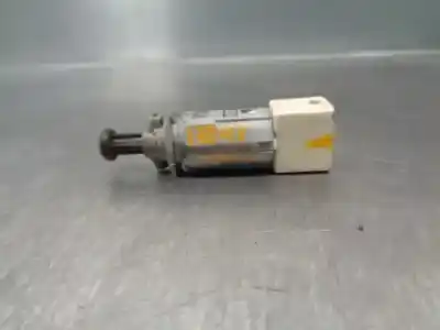 Piesă de schimb auto la mâna a doua intrerusator pentru smart forfour 1.5 cdi cat referințe oem iam mr977584  