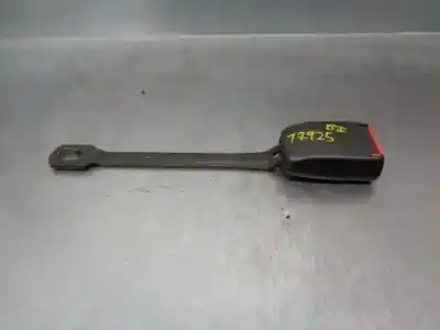 Tweedehands auto-onderdeel riemhaak links voor voor audi a6 berlina (c4) 2.3 oem iam-referenties 4a0857755e