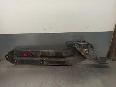 Peça sobressalente para automóvel em segunda mão braço de suspensão traseiro inferior direito por chevrolet captiva 2.0 vcdi lt referências oem iam 96626482