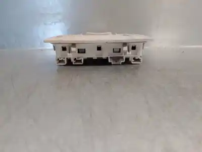 Second-hand car spare part interior light for citroen c4 lim. 1.6 hdi fap oem iam references 96727263bj  