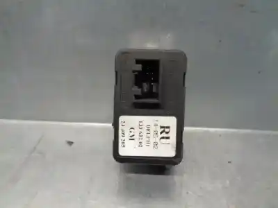 Second-hand car spare part left front power window switch for opel corsa d (s07) 1.4 (l08 l68) oem iam references 13363202  