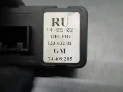 Second-hand car spare part left front power window switch for opel corsa d (s07) 1.4 (l08 l68) oem iam references 13363202  