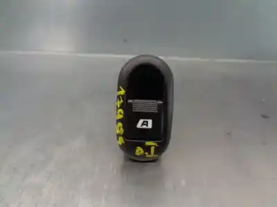 Peça sobressalente para automóvel em segunda mão botão / interruptor elevador vidro dianteiro esquerdo por citroen c2 (jm_) 1.4 referências oem iam 96401469xt