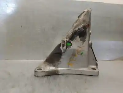 Second-hand car spare part engine support for bmw serie 3 compact (e46) 2.0 16v oem iam references 6753296  6753296