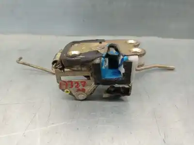 Second-hand car spare part front right door lock for ssangyong korando 2.3 turbodiesel cat oem iam references 7120206000  