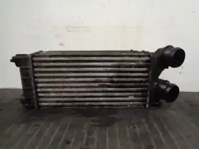 Pièce détachée automobile d'occasion INTERCOOLER / ÉCHANGEUR D'AIR pour PEUGEOT 5008  Références OEM IAM 9684212480 M144105C VALEO 0384N9