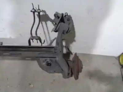 Автозапчастина б/у задня вісь для renault clio iii 1.5 dci diesel cat посилання на oem iam 555025363 burra 28 discos 4 agujeros