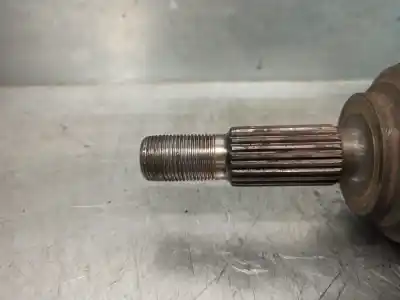 Автозапчастина б/у передня ліва трансмісія для renault clio iii 1.5 dci diesel cat посилання на oem iam 8200499585  