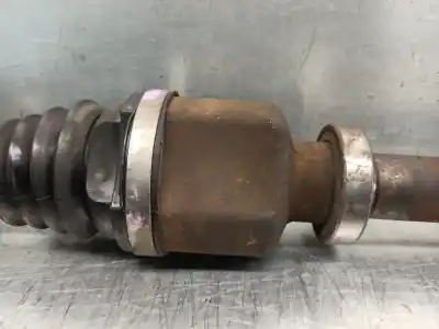 Автозапчасти б/у передняя правая трансмиссия за renault clio iii 1.5 dci diesel cat ссылки oem iam 8200499586  