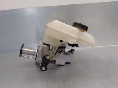 Peça sobressalente para automóvel em segunda mão bomba de travões por seat tarraco (kn2) 1.5 16v tsi act referências oem iam 5q1611301c