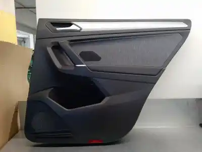 Peça sobressalente para automóvel em segunda mão forra / revestimento da porta traseira direita por seat tarraco (kn2) 1.5 16v tsi act referências oem iam 5nn867212f