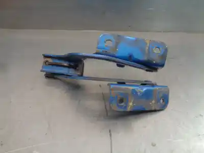 Автозапчастина б/у петля капота для ssangyong korando 2.3 turbodiesel cat посилання на oem iam 6182006000  6181006000