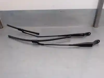 Peça sobressalente para automóvel em segunda mão haste de escova dianteiro direito por citroen c3 iii (sx) 1.2 thp 110 referências oem iam 9673292080