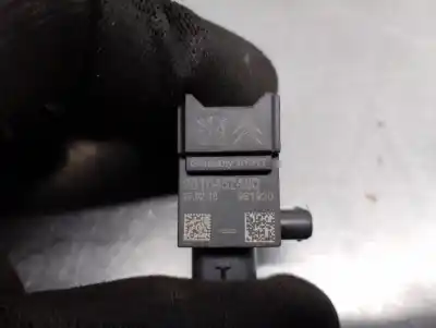 Peça sobressalente para automóvel em segunda mão sensor por citroen c3 iii (sx) 1.2 thp 110 referências oem iam 9810452480  