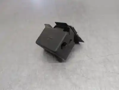Second-hand car spare part fuse box unit for bmw x3 (e83) 2.0d oem iam references 61138385157  