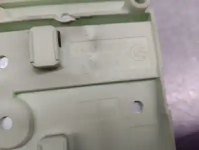 Second-hand car spare part fuse box unit for bmw x3 (e83) 2.0d oem iam references 8387547  