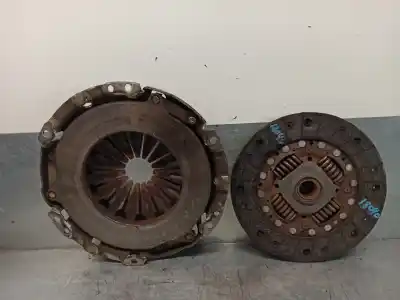 İkinci el araba yedek parçası debriyaj kiti için toyota auris (_e15_) 1.4 d-4d (nde150_) oem iam referansları 3121012291  321007710