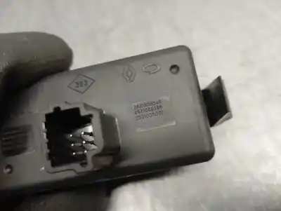 Peça sobressalente para automóvel em segunda mão interruptor 4 piscas - emergência por renault fluence (l3_) 1.5 dci (l30d l30l l306 l33f l33l l33m l33v l33w) referências oem iam 252100004r  