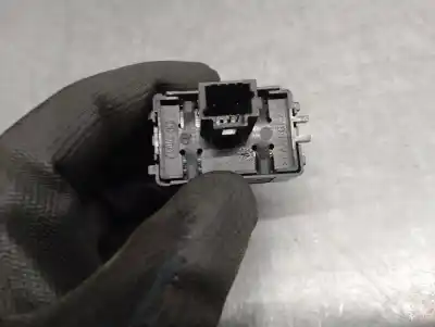 Peça sobressalente para automóvel em segunda mão botão / interruptor elevador vidro dianteiro direito por renault fluence (l3_) 1.5 dci (l30d l30l l306 l33f l33l l33m l33v l33w) referências oem iam 809600018r  