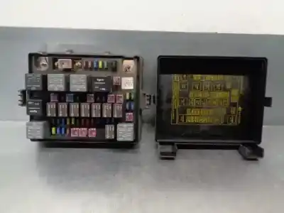 Автозапчасти б/у блок реле/предохранителей за ssangyong rodius 2.7 turbodiesel cat ссылки oem iam 8231021120